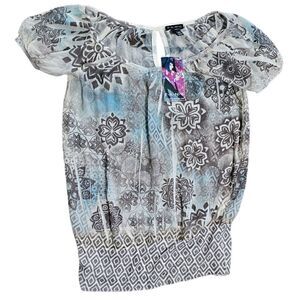 Women's FANG Short Sleeve Top Small